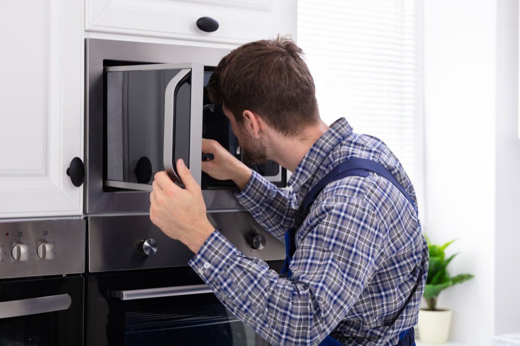microwave-repair-service-2